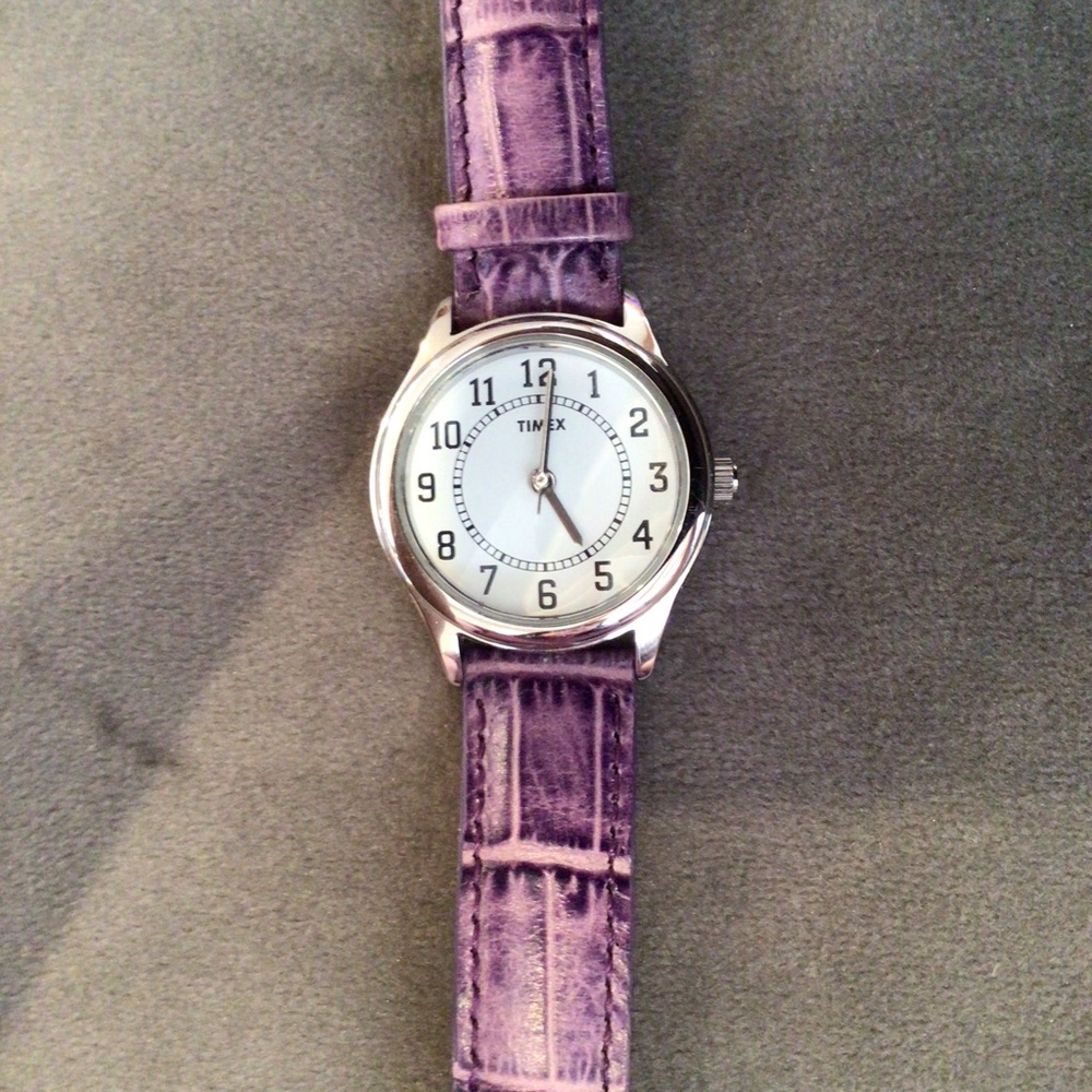 Timex Purple Leather Watch *NEEDS BATTERY*